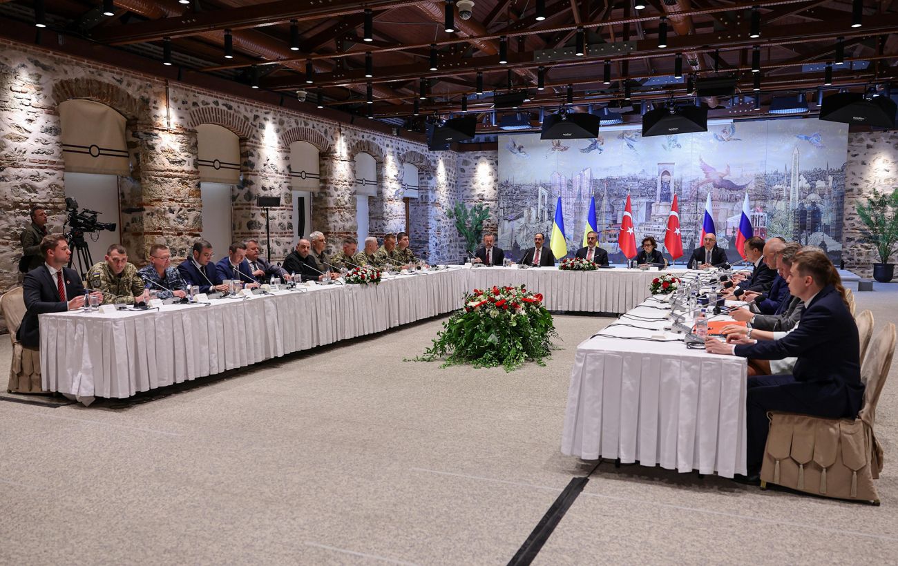 Україна і Росія погодилися на нову зустріч, – голова МЗС Туреччини