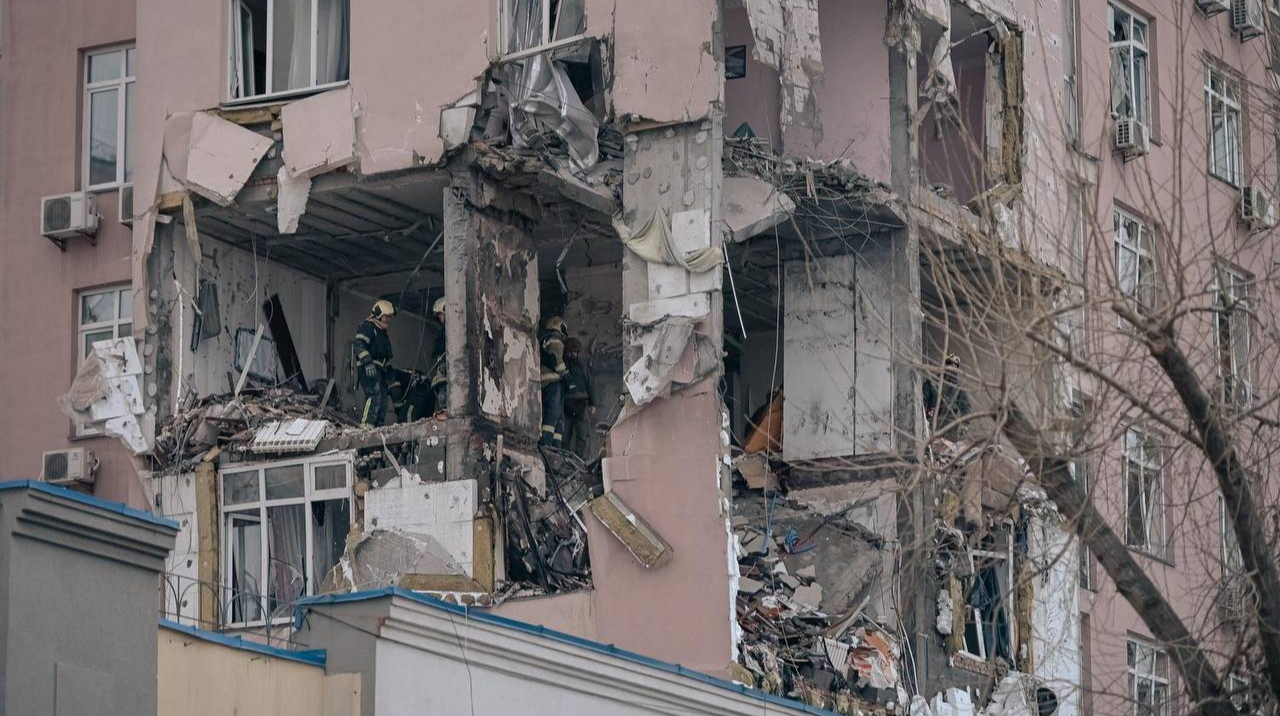 Атака на Київ: загинув чоловік, постраждали 32 людини, з них двоє дітей