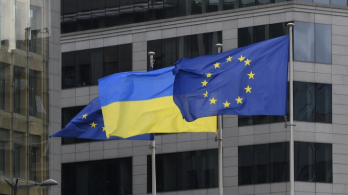 Єврокомісар: Рада ЄС затвердить два акти для кредиту Україні на 90 млрд євро попри позицію Угорщини